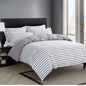 Delbou Tree Duvet cover set striped